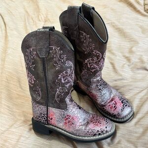 Girls cowgirl boots